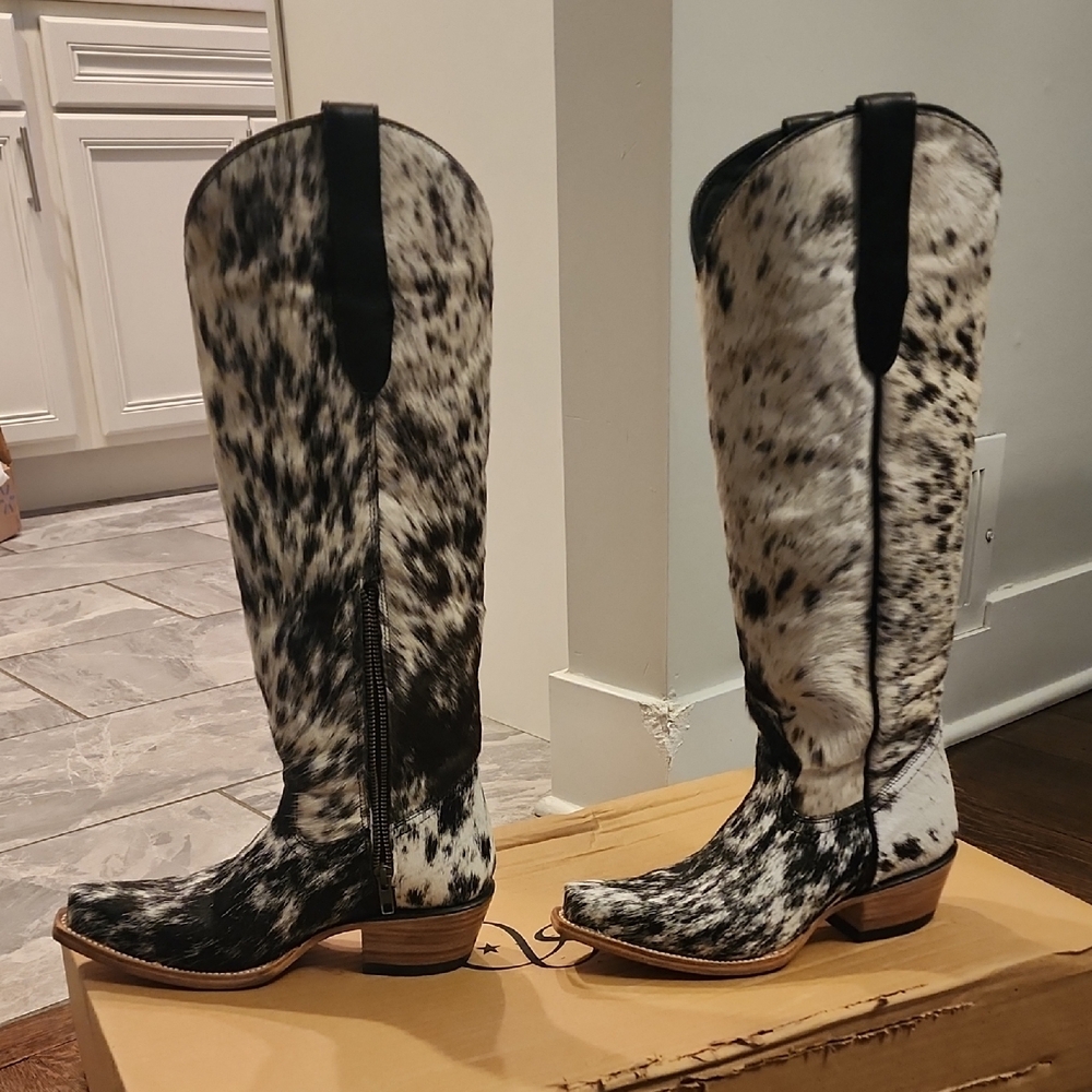 Stiefeld Cowhide Western Boots